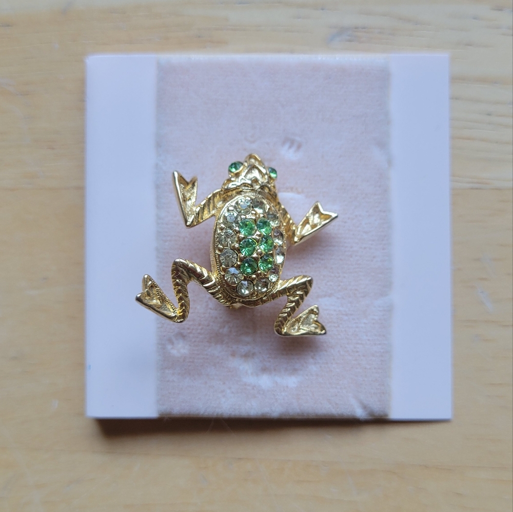 Vintage Gold and Green Frog Brooch